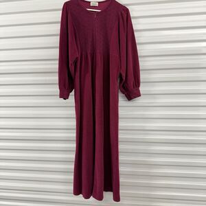 Vintage Vanity Fair Nightgown Women Medium Maroon Soft Comfort Barrel Sleeve